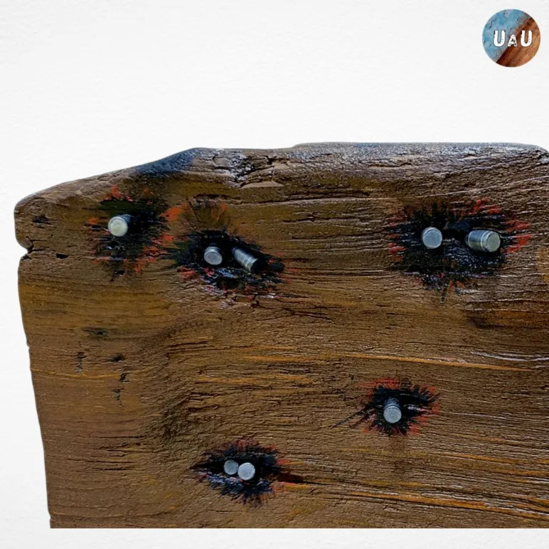 Сувенир ручной работы из дерева "Сила в Правде"