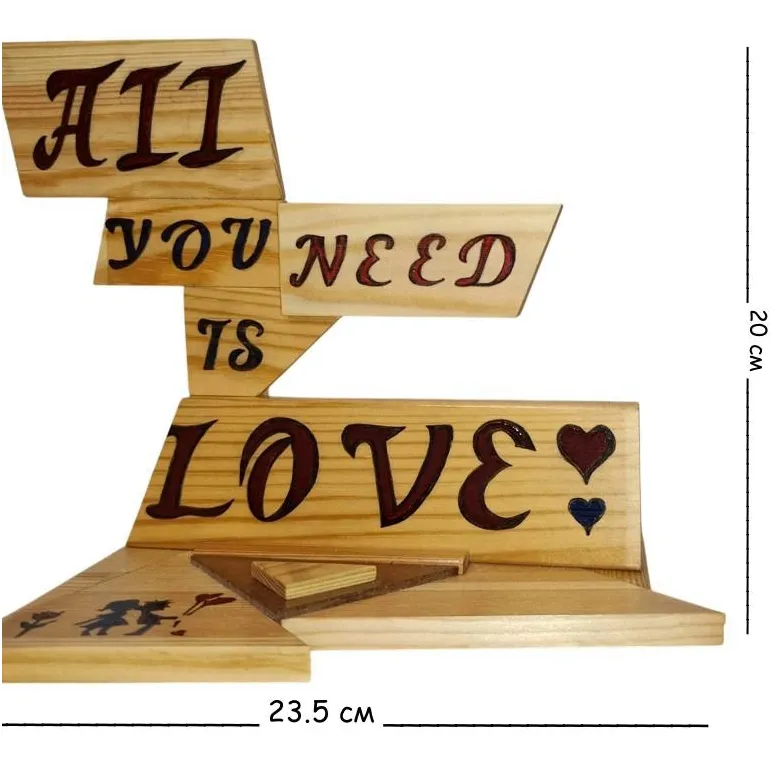 Сувенир "LOVE"