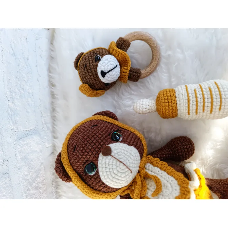 Игрушка "Мишка-малыш с бутылочкой" и погремушкой