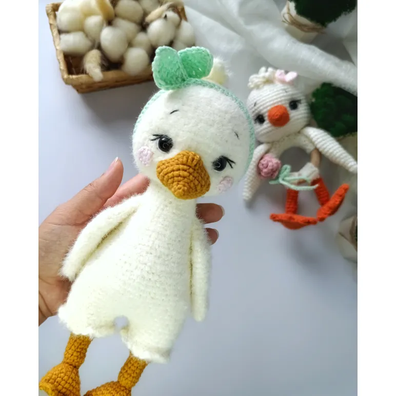 Игрушка "Гусенок" ручной работы