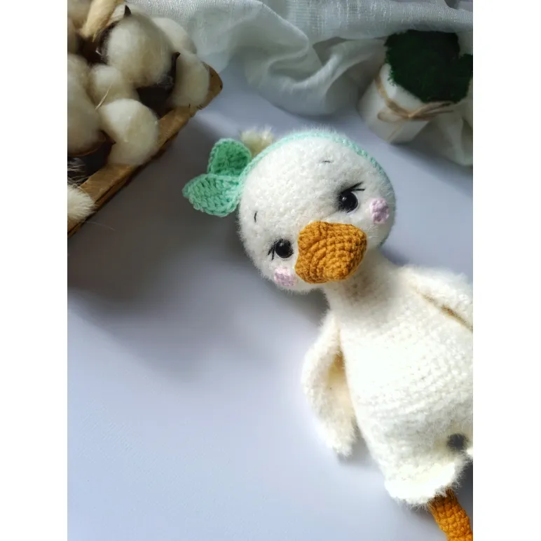Игрушка "Гусенок" ручной работы