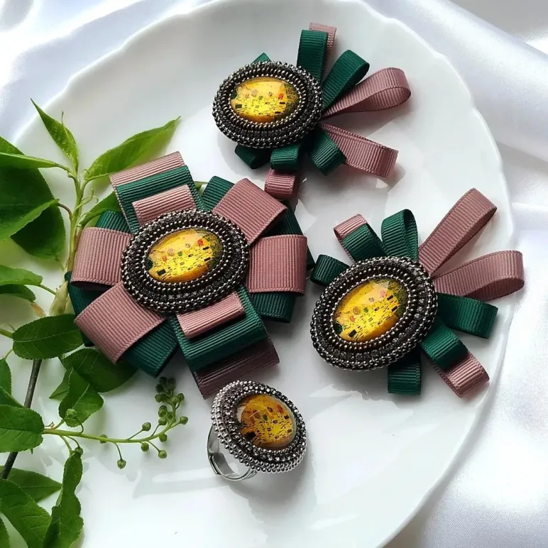 Комплект украшений: брошь, кольцо и серьги-трансформеры