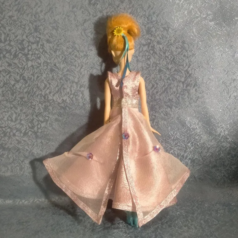 одежда для куклы Анны из мультфильма "Холодное сердце"