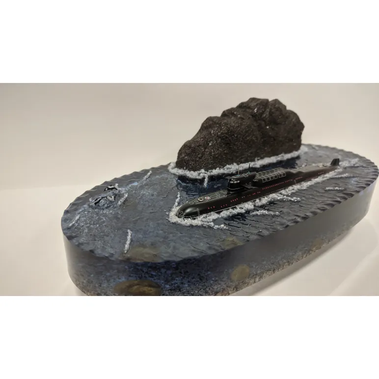 Модель подводной лодки проект 667Б "Мурена"