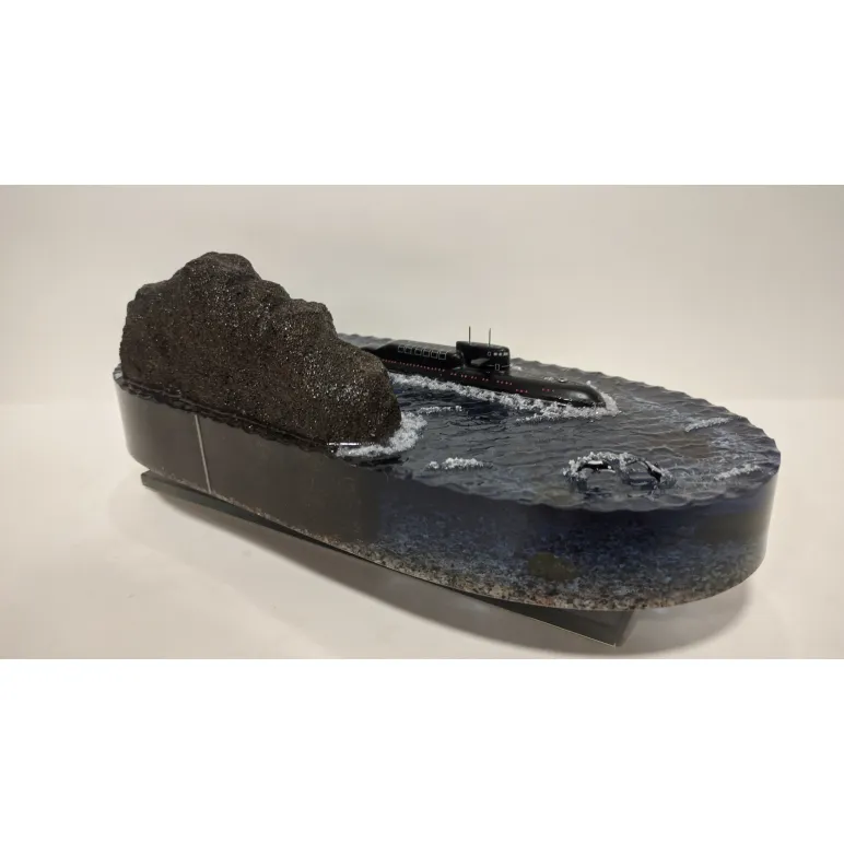 Модель подводной лодки проект 667Б "Мурена"