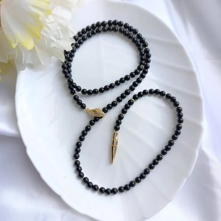 Колье-галстук трансформер из оникса