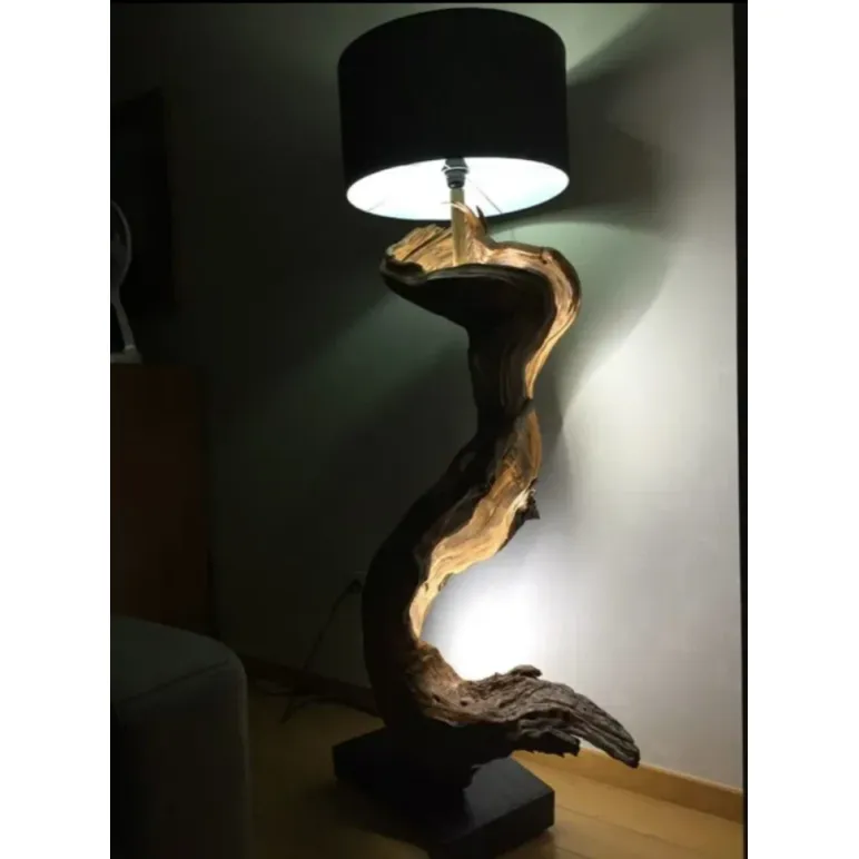 Коряга под вашу идею "Сенатор"