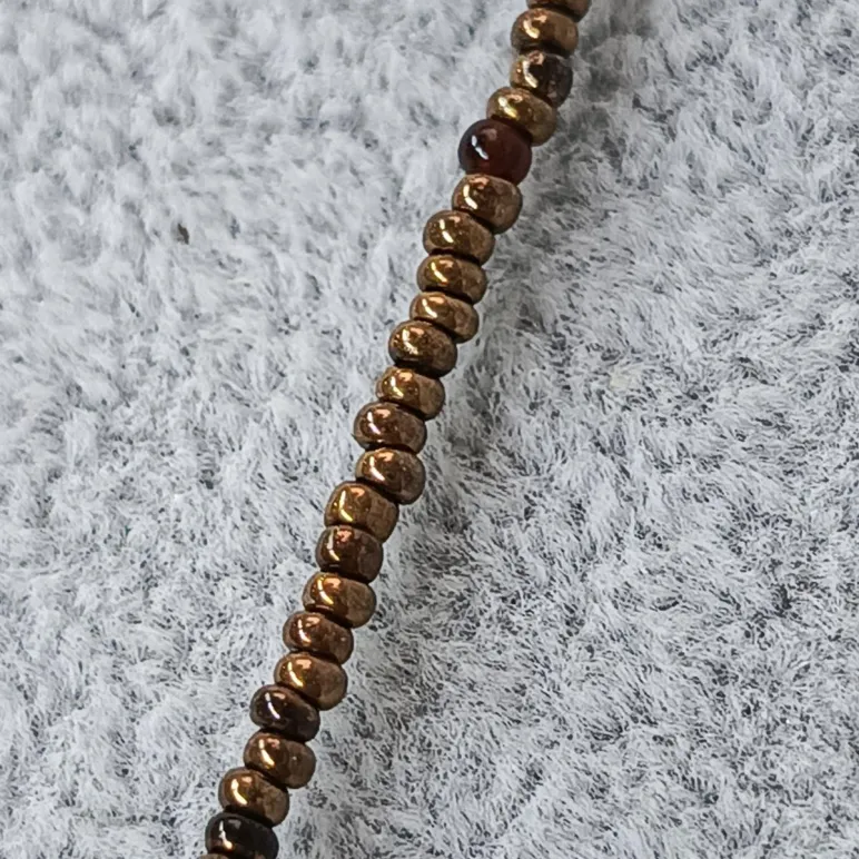 Колье с родонитомКолье с родонитом