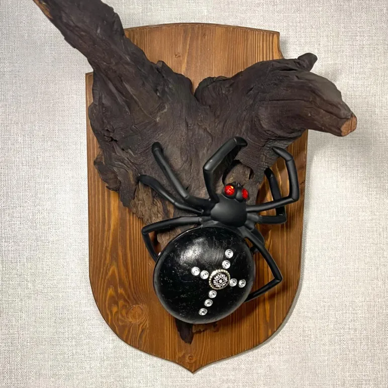 Настенное бра «Паук»