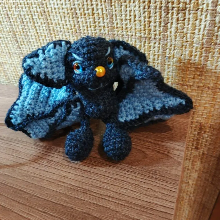 Летучая мышь