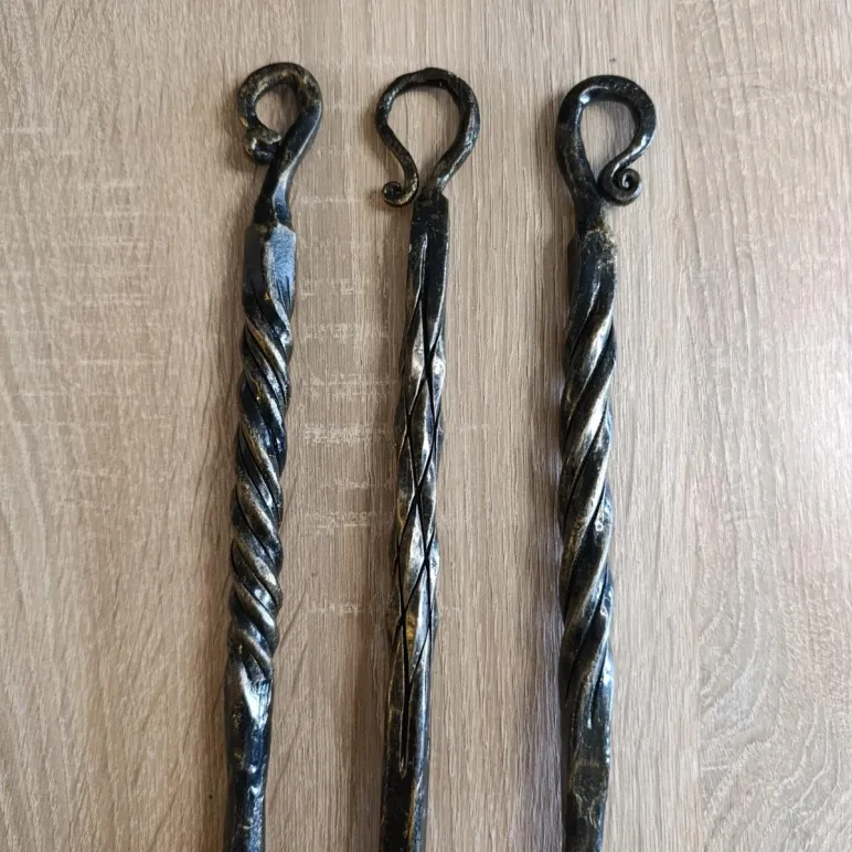 Кованый рожок для обуви.