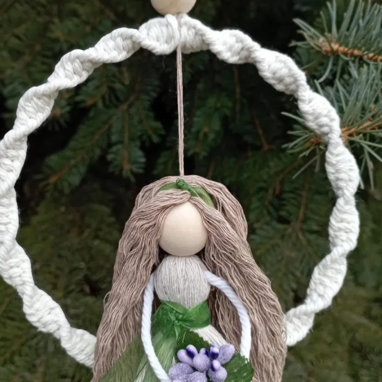 Кукла интерьерная макраме