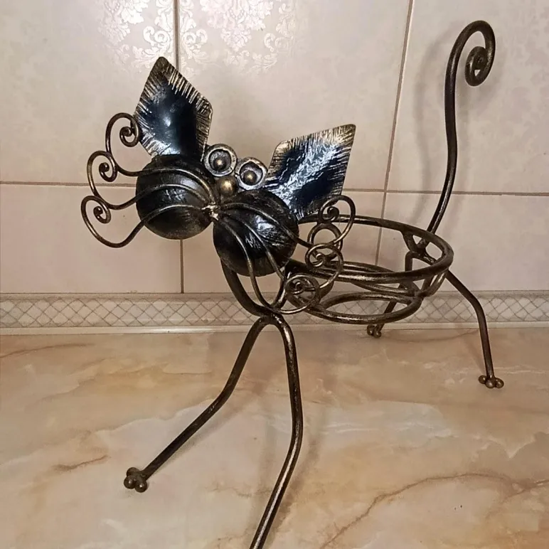 Кованая цветочница "Котик""