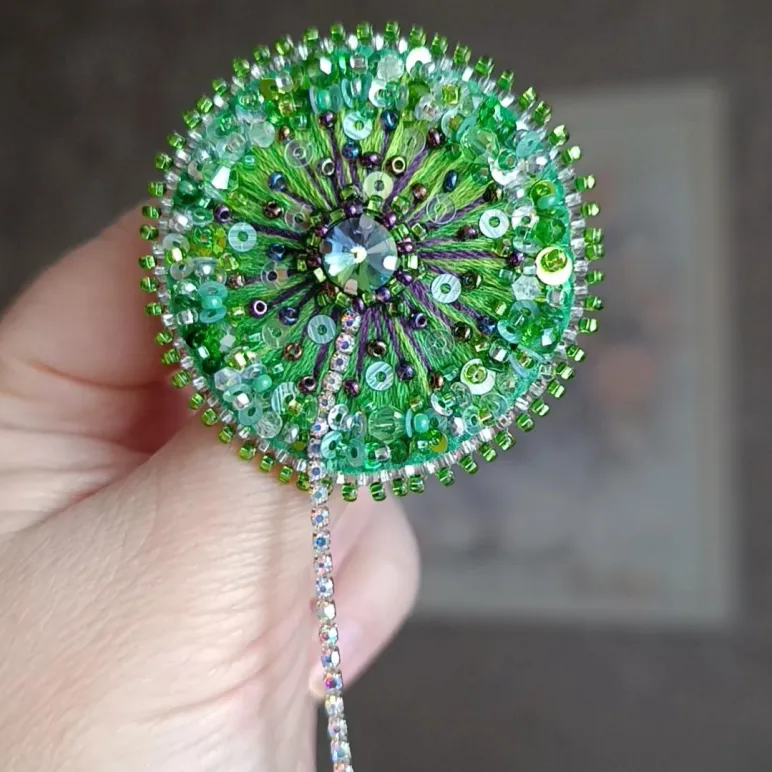 Брошь Одуванчик зелёный