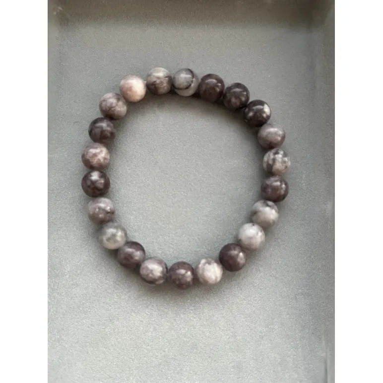 Браслет из фиолетовой яшмы