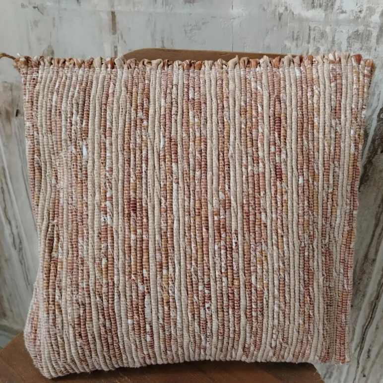 Домотканая подушка 35х35 см из хлопка. Ручное ткачество.