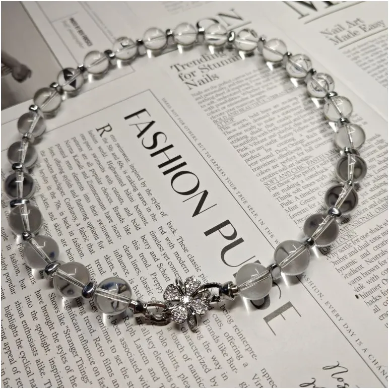 Колье из горного хрусталя с гематитом