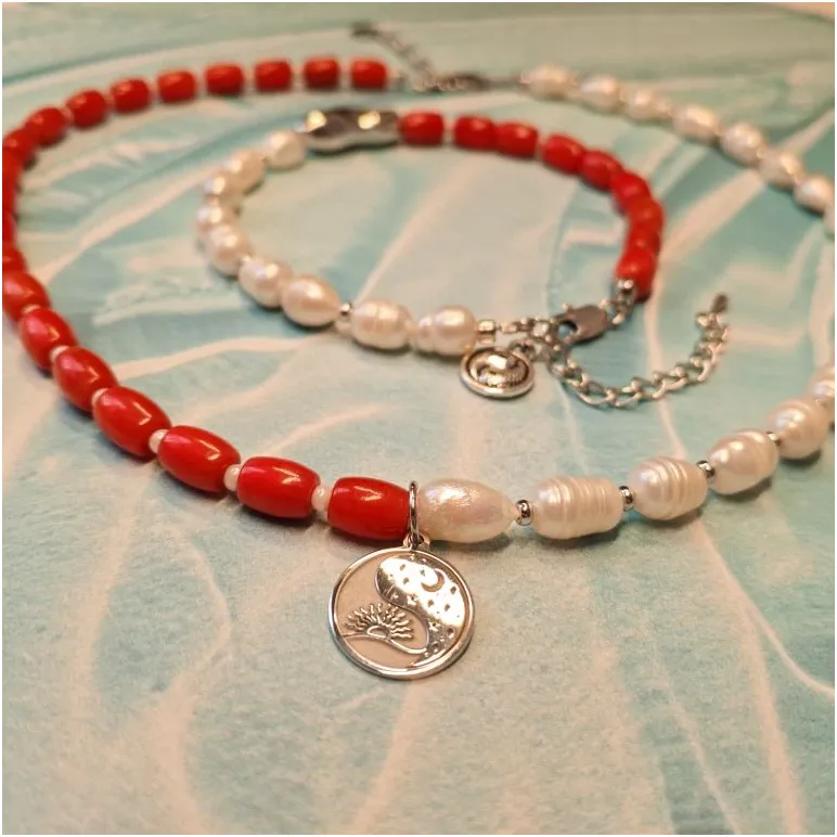 Бусы из речного жемчуга и запеченного коралла с кулоном "Инь-Янь" серебро 925, браслет в подарок при покупке в течении 3х дней