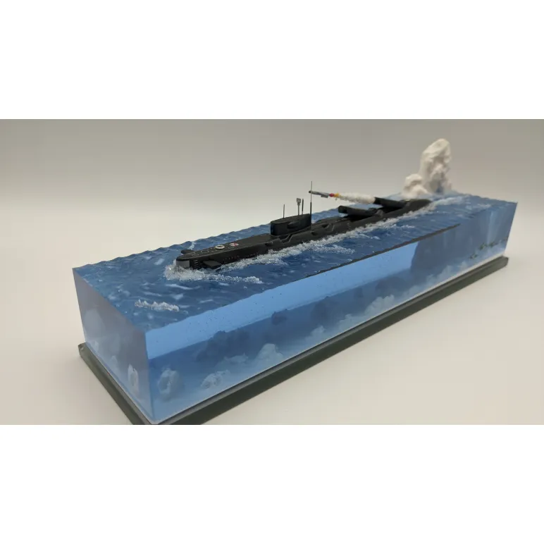 Модель подводной лодки проект 675 «ECHO-II» с пуском КР