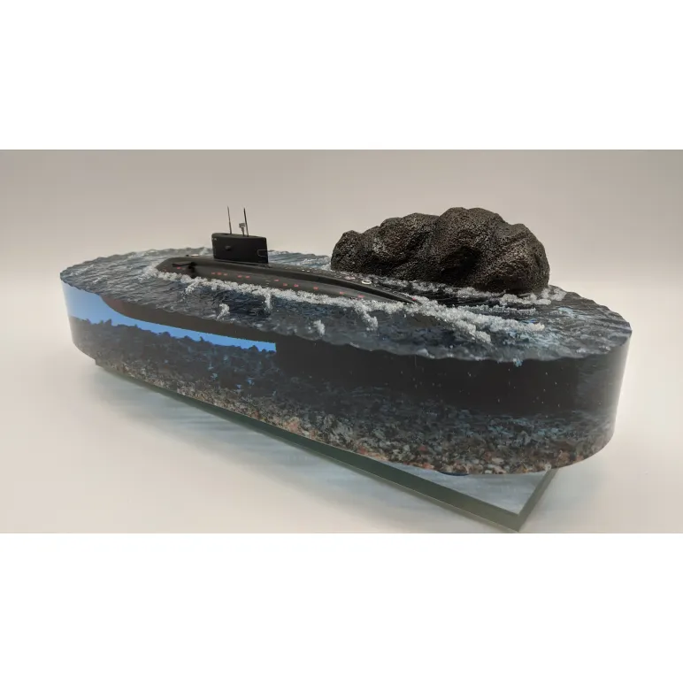 Модель Подводной лодки "Варшавянка" 636, 877
