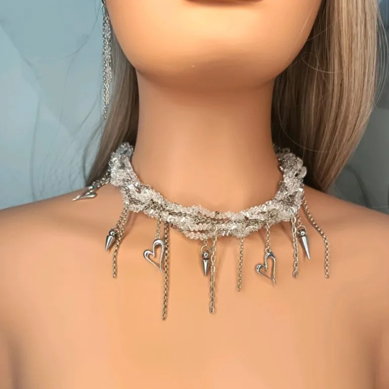 Чокер "Хрустальный" и серьги.