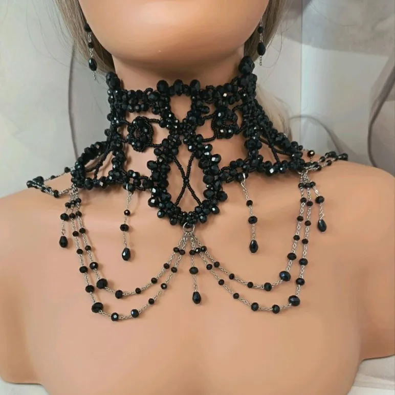 Колье "Милен Фармер"ручной работы.