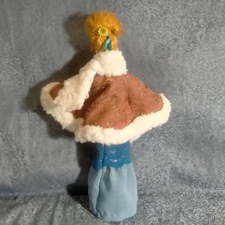 Одежда, пончо для куклы Анны из мультфильма "Холодное сердце"