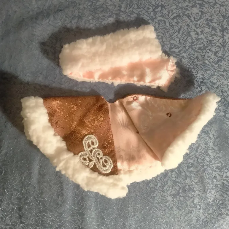 Одежда, пончо для куклы Анны из мультфильма "Холодное сердце"