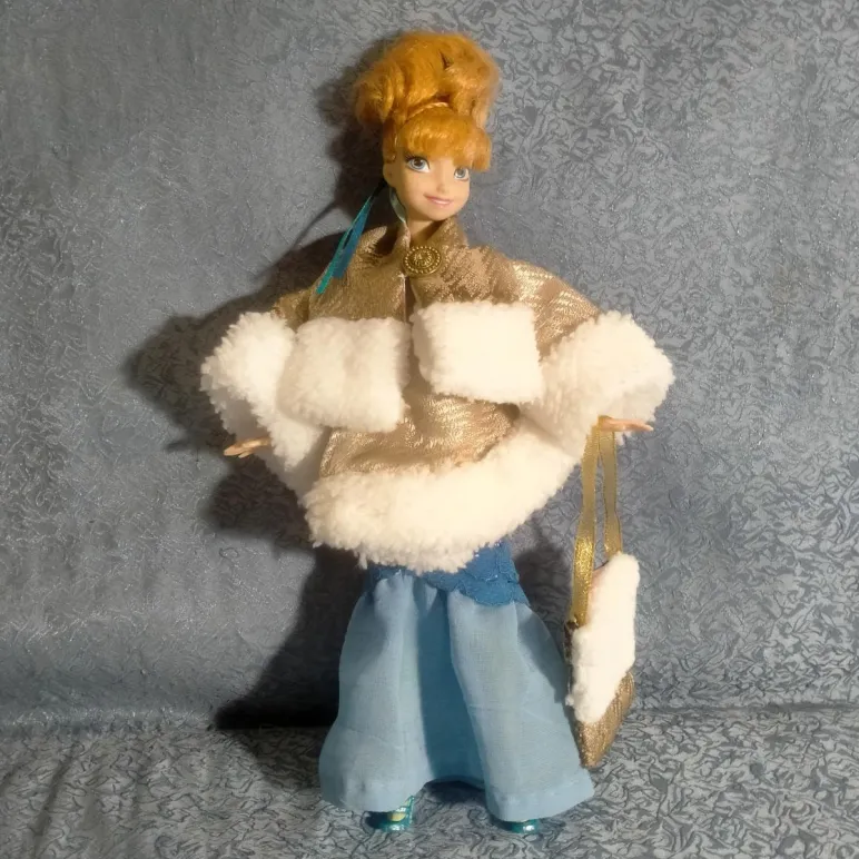 Одежда, пончо для куклы Анны из мультфильма "Холодное сердце"