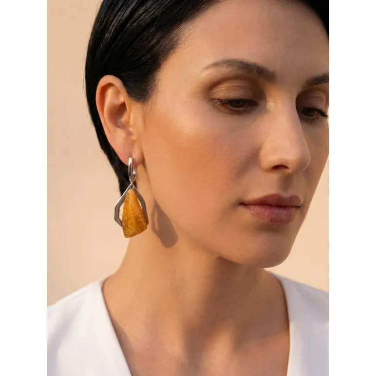 Асимметричные серьги с симбирцитом ручной работы | Дизайнерские серьги с камнем