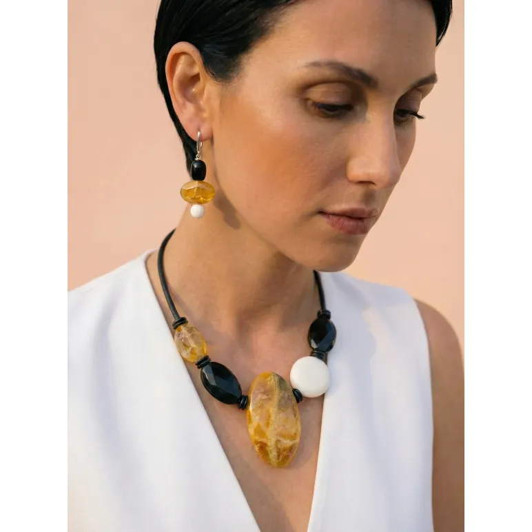 Асимметричные серьги с симбирцитом, белым и черным агатом ручной работы | Серьги в стиле геометрия с натуральными камнями