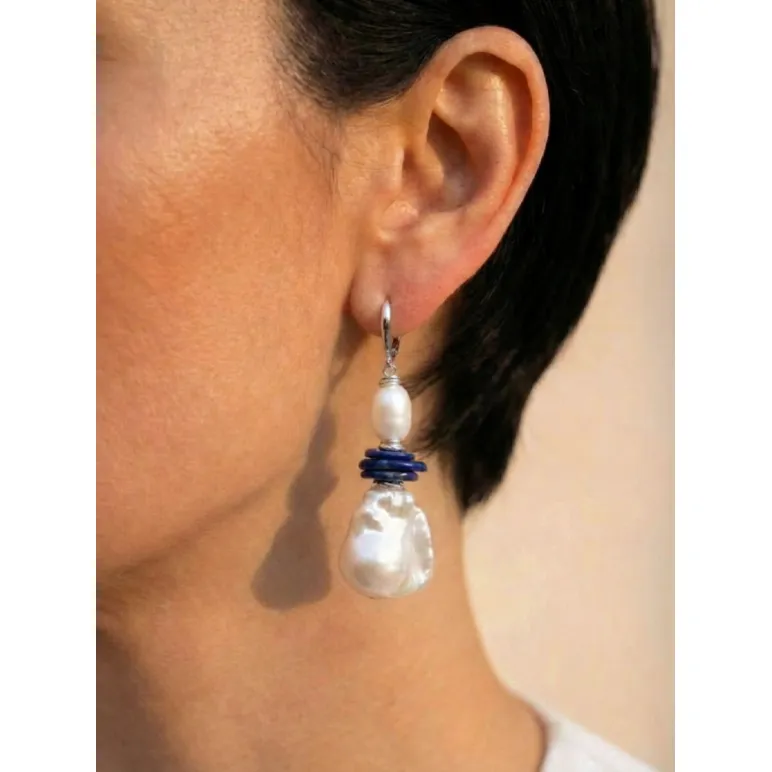 Асимметричные серьги с азуритом, премиальным барочным жемчугом и лазуритом ручной работы