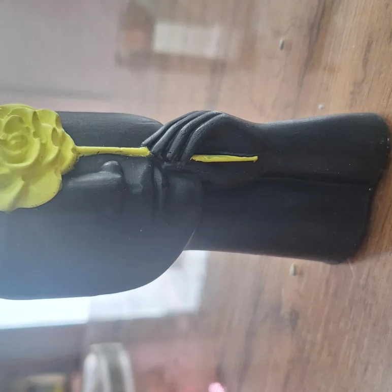 Изделия из гипса