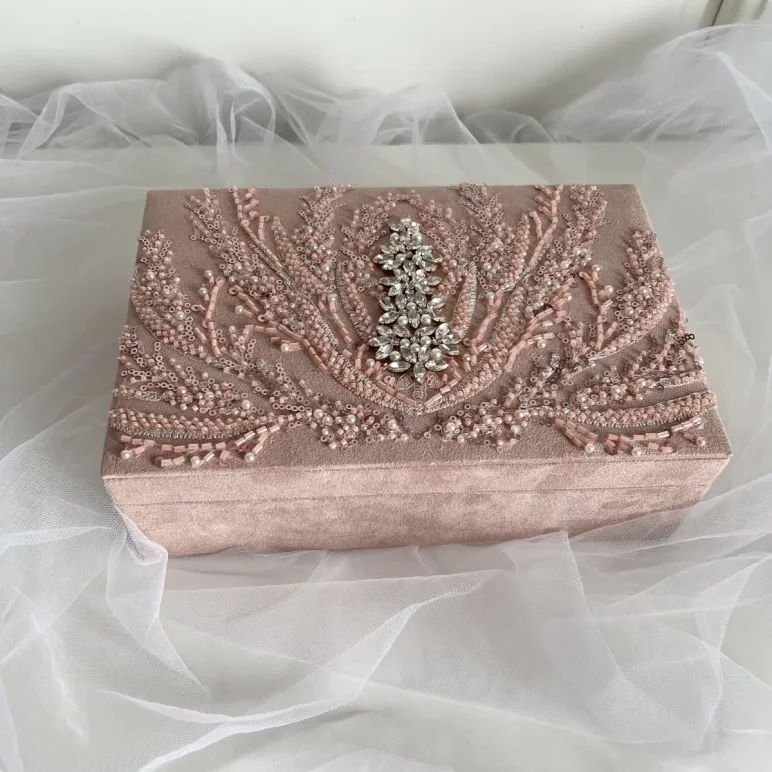 Шкатулка для украшений, розовая