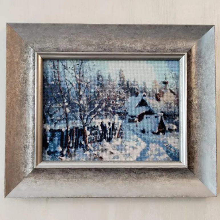 Картина вышитая крестом "Зима в русской деревне"