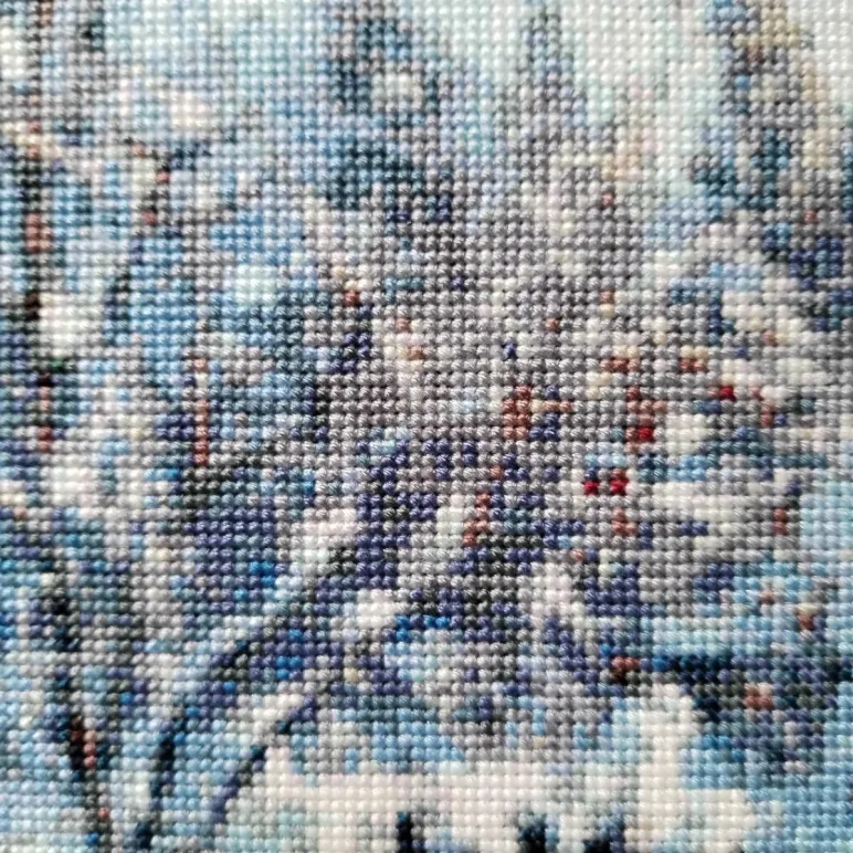 Картина вышитая крестом "Зима в русской деревне"