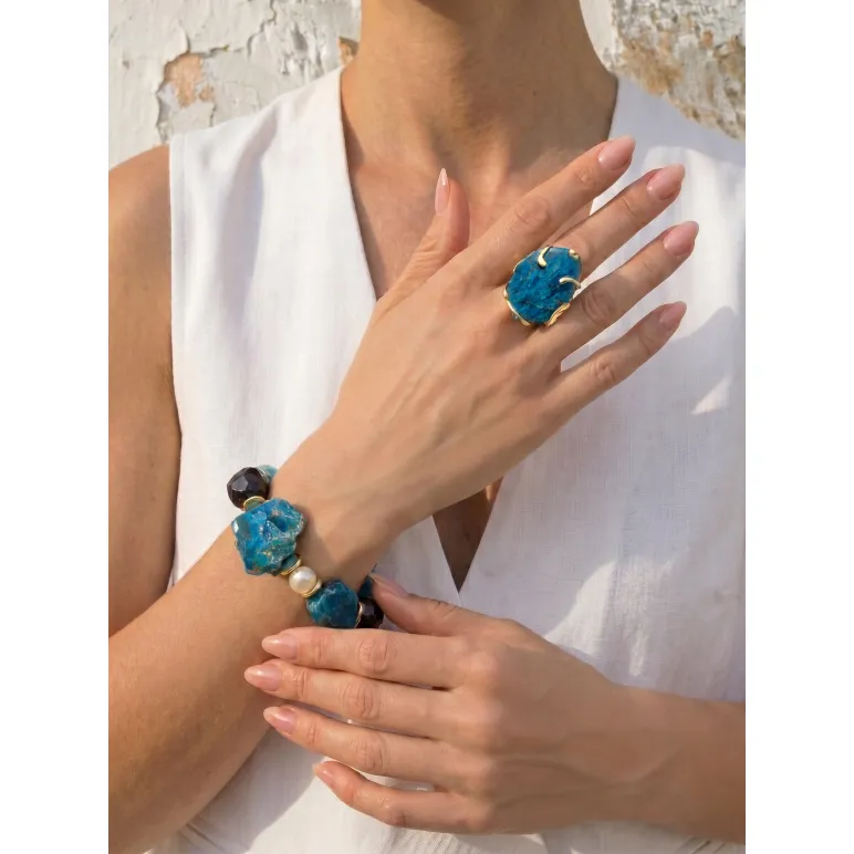 Кольцо с апатитом | Безразмерное женское кольцо ручной работы с апатитом, позолота