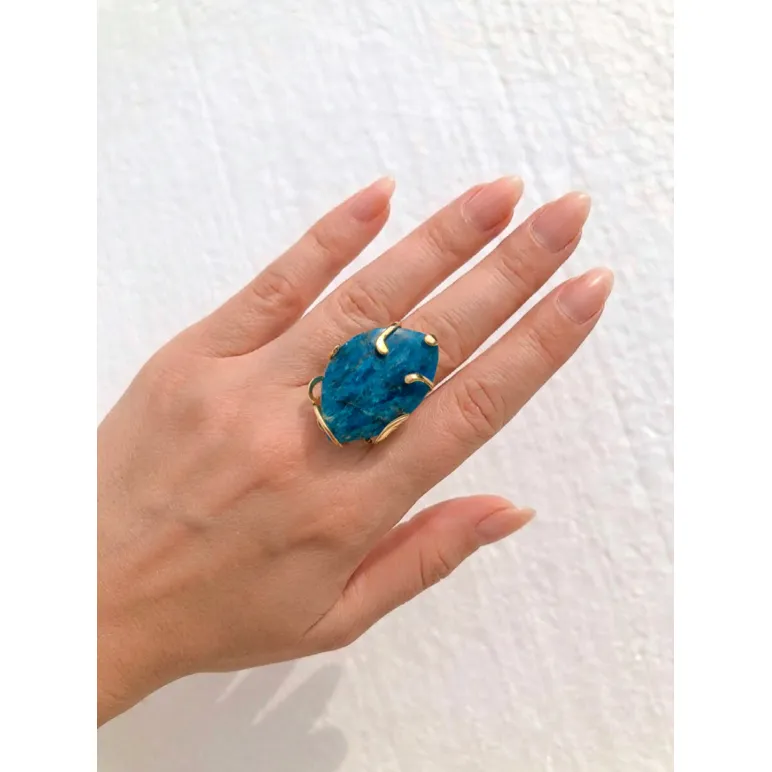 Кольцо с апатитом | Безразмерное женское кольцо ручной работы с апатитом, позолота