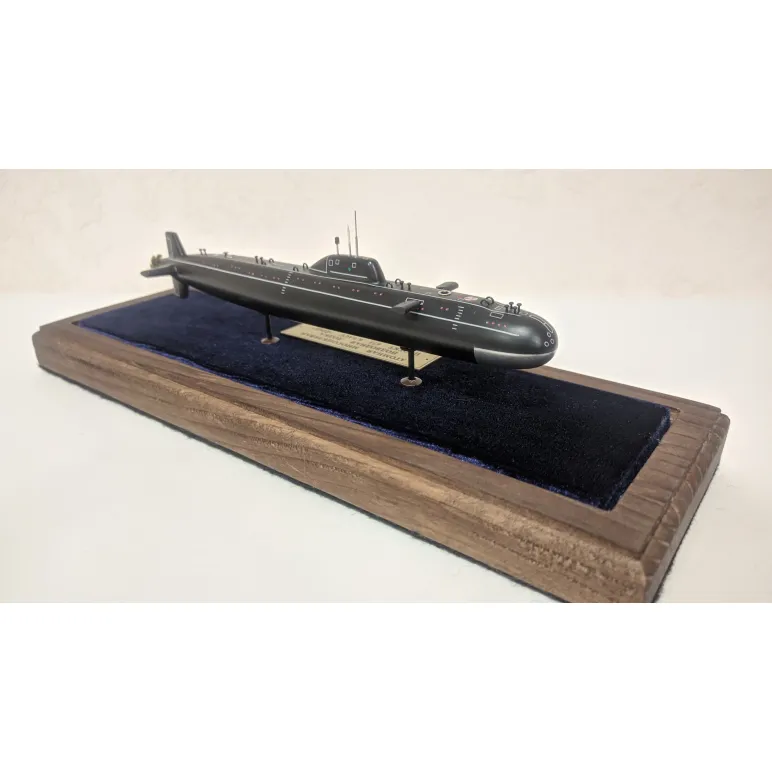 Модель АПЛ 671 "Ёрш". Подводная лодка