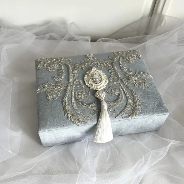 Шкатулка для украшений