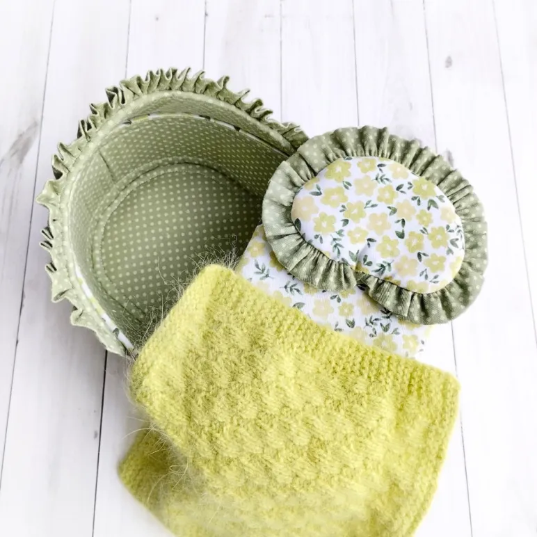 пупсик в колыбельке