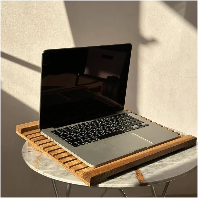 Подставка под ноутбук