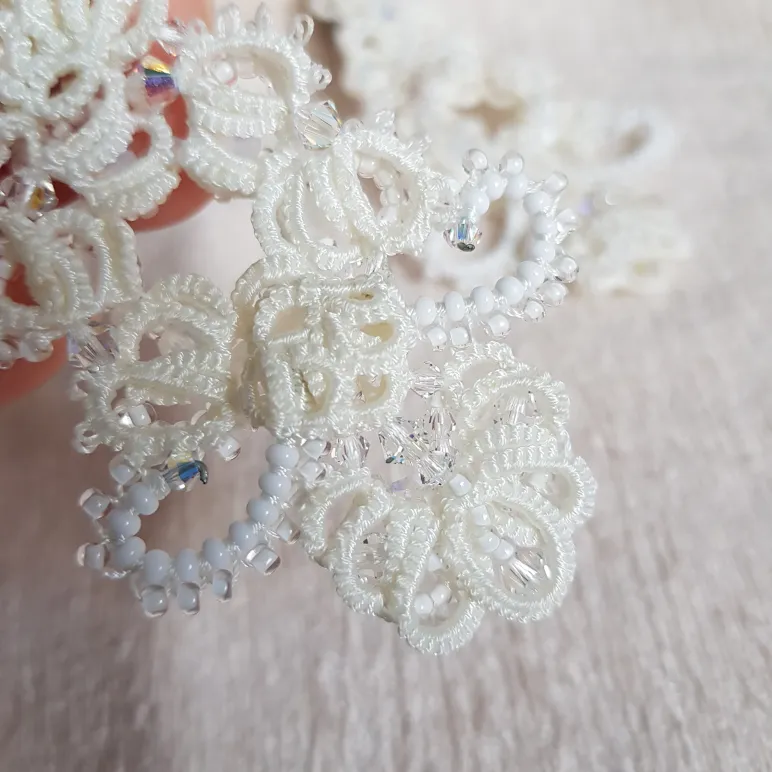 Браслет и серьги "Хрустальный звон" фриволите