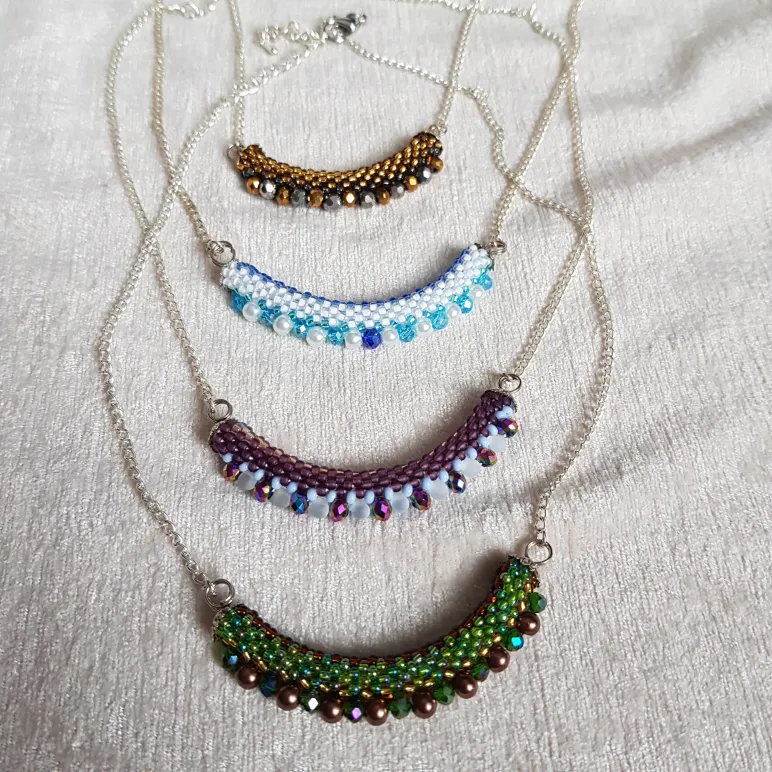 Двухстороннее колье "Радуга" из бисера
