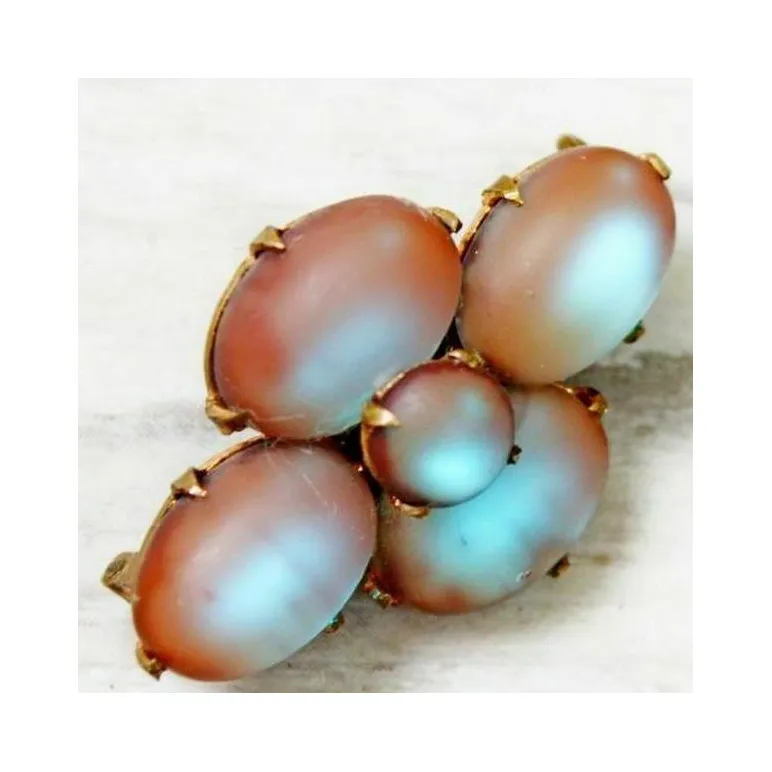 Антикварная брошь с сапфиритами