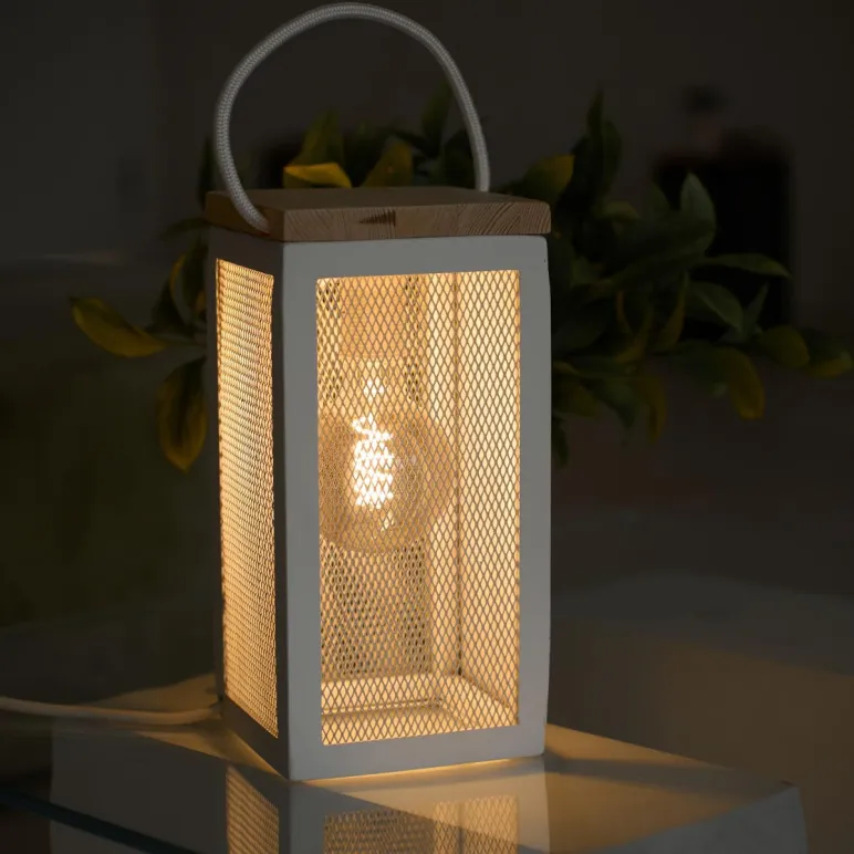 Светильник с сеткой "Декоративная лампа"