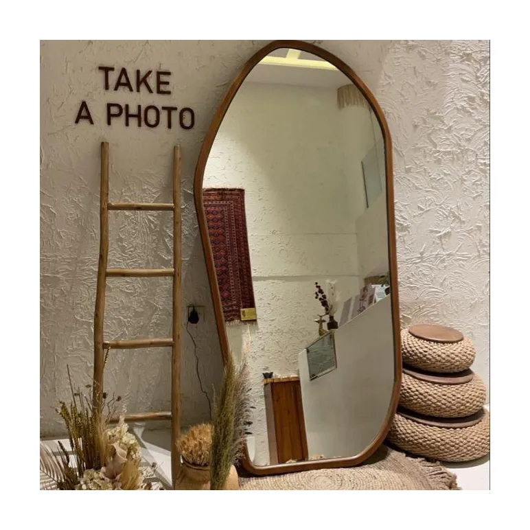 Зеркало интерьерное