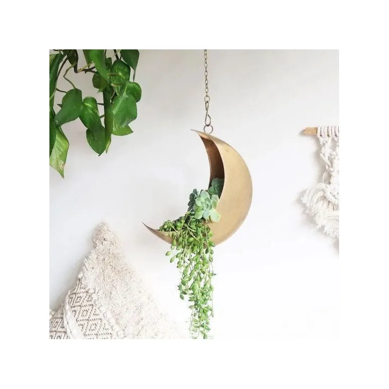 Кашпо настенное