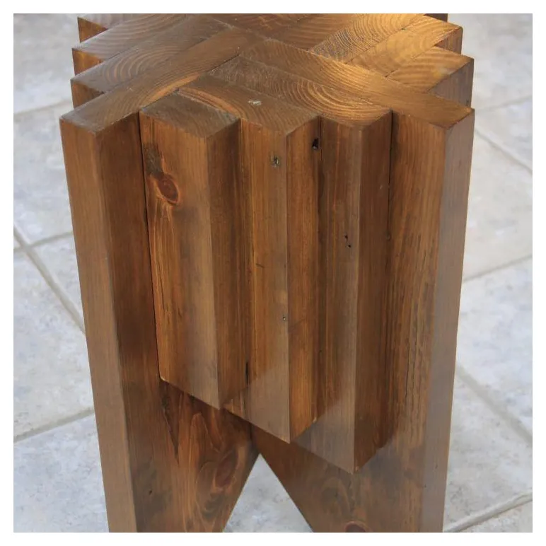 Напольная подставка для цветов