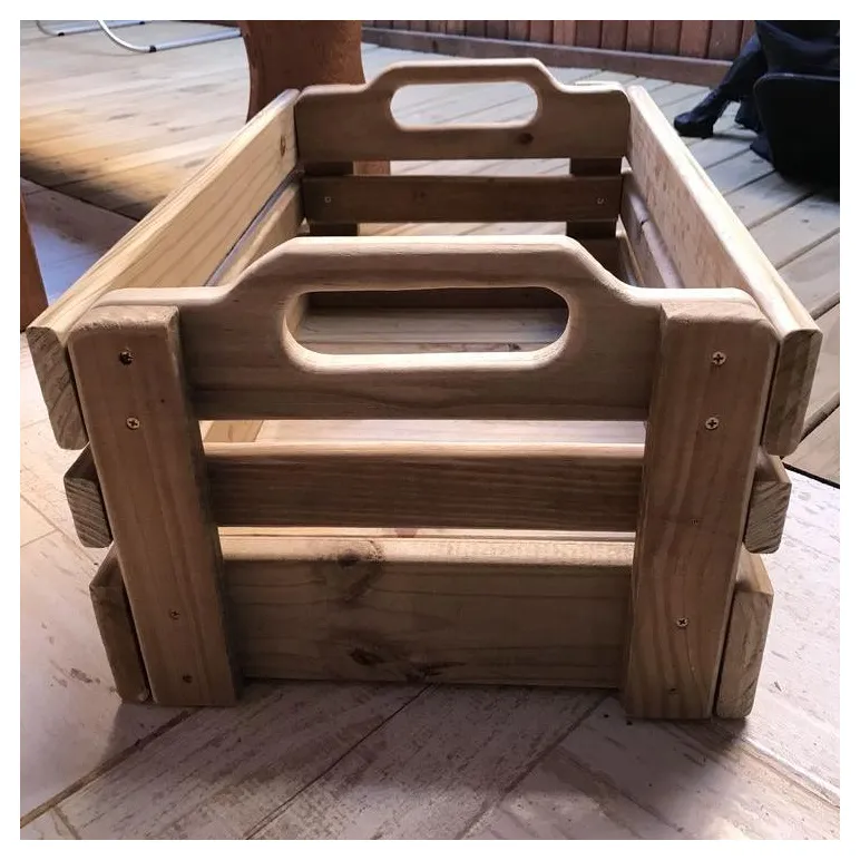 Ящик из дерева